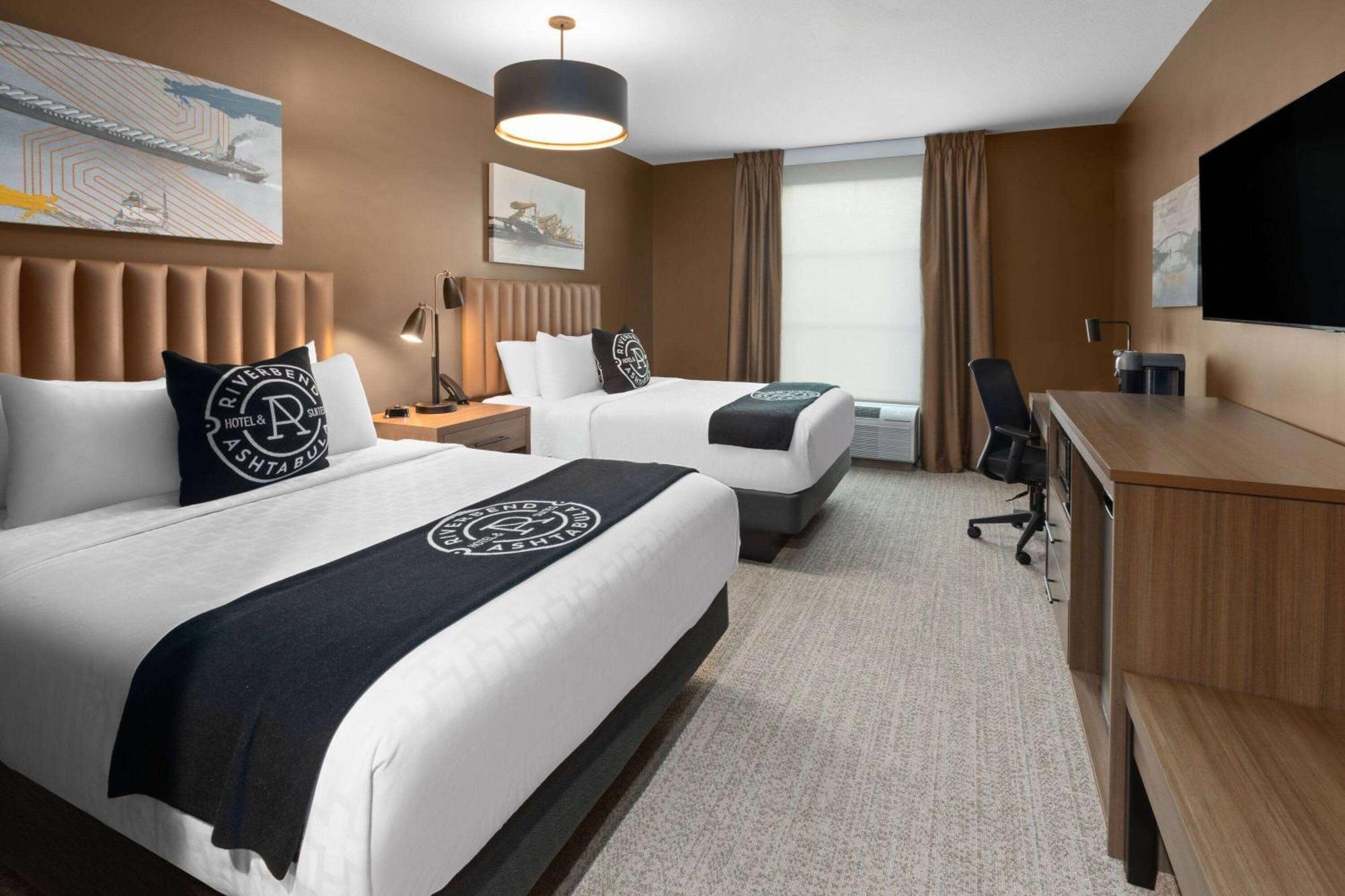 Riverbend Hotel And Suites, Trademark Collection By Wyndham Ashtabula Buitenkant foto