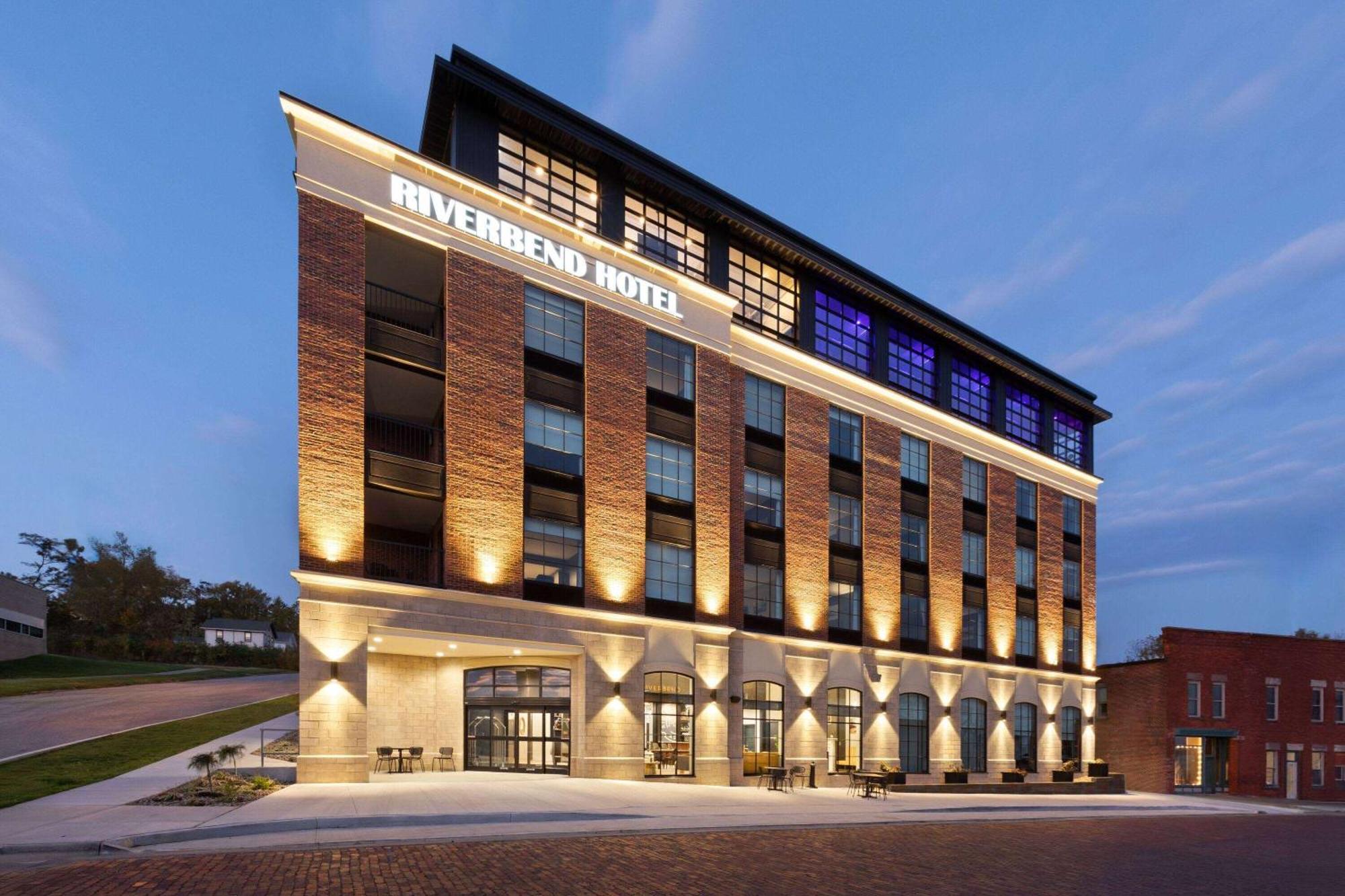 Riverbend Hotel And Suites, Trademark Collection By Wyndham Ashtabula Buitenkant foto
