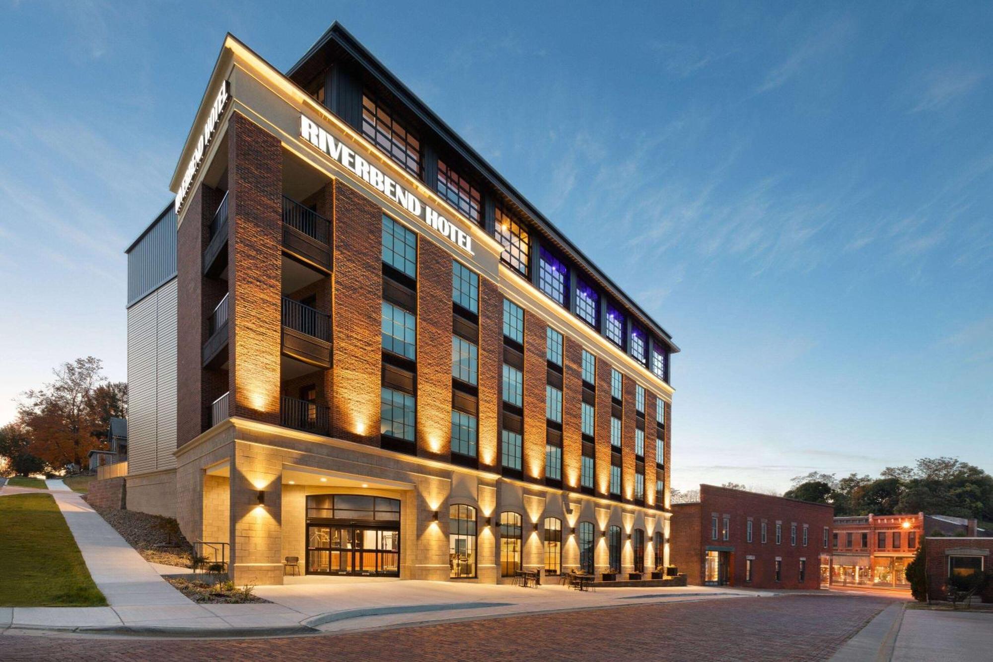 Riverbend Hotel And Suites, Trademark Collection By Wyndham Ashtabula Buitenkant foto